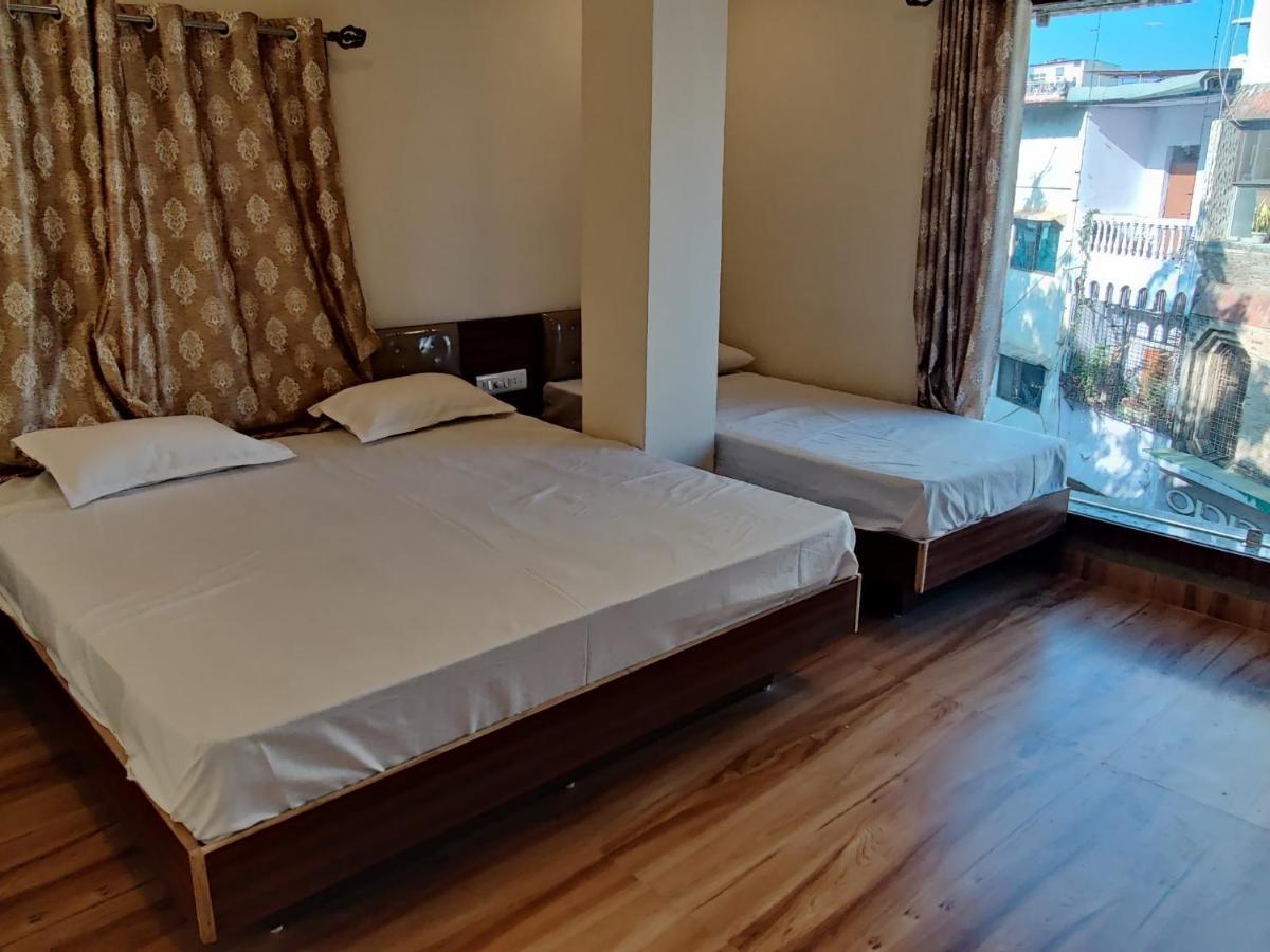 Hotel Shreeji Residency Pachmarhī Exterior foto